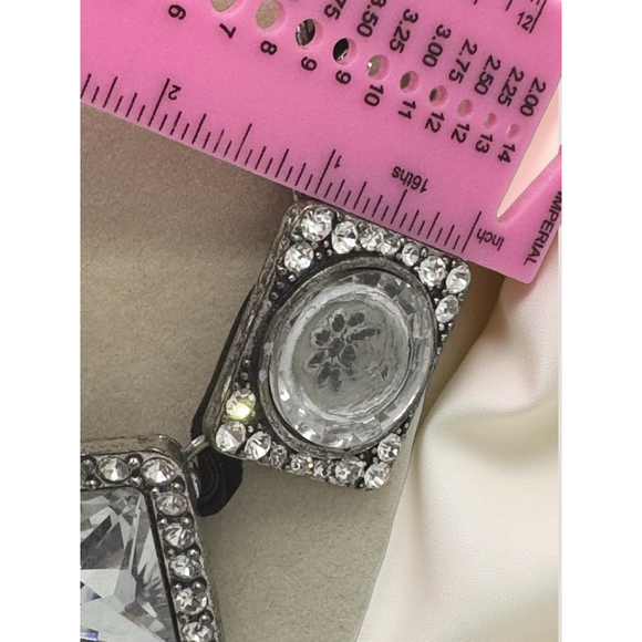 Y2K Couture Statement Necklace – Oversized Crystal Bib - Picture 4 of 5